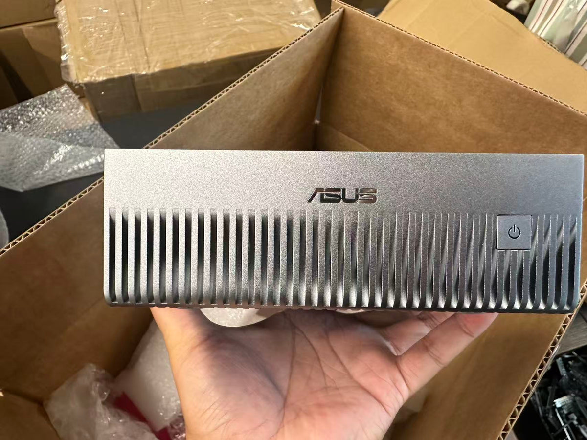 Actual unit - ASUS Ascent GX10 front